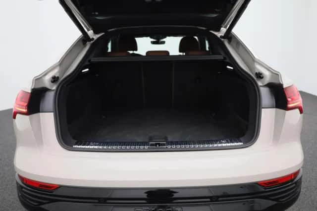 Audi Q8 (2024) thumbnail 13