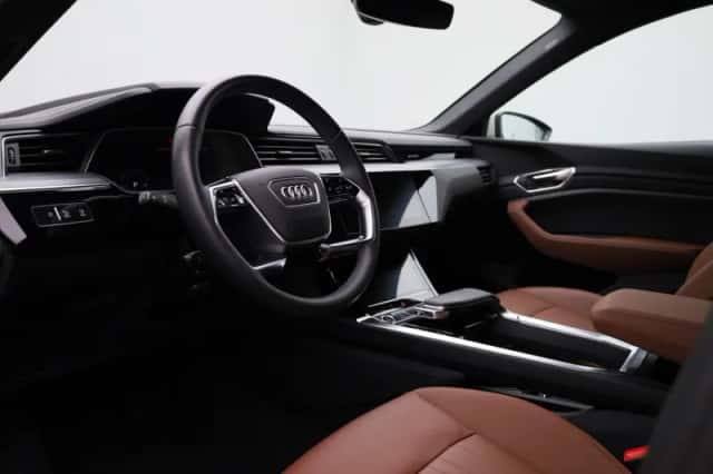 Audi Q8 (2024) thumbnail 40