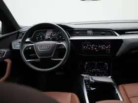 Audi Q8 thumbnail 7