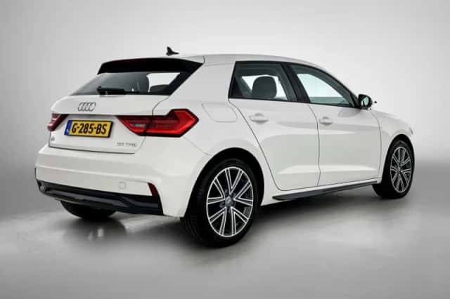 Audi A1 (2019) thumbnail 5