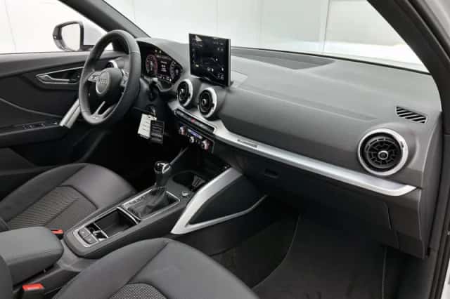 Audi Q2 (2026) thumbnail 15