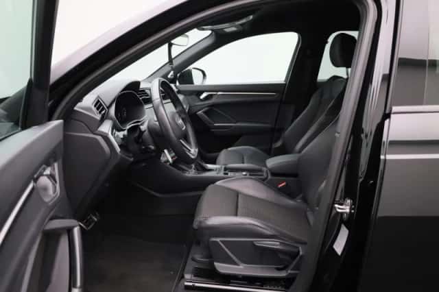 Audi Q3 (2023) thumbnail 14
