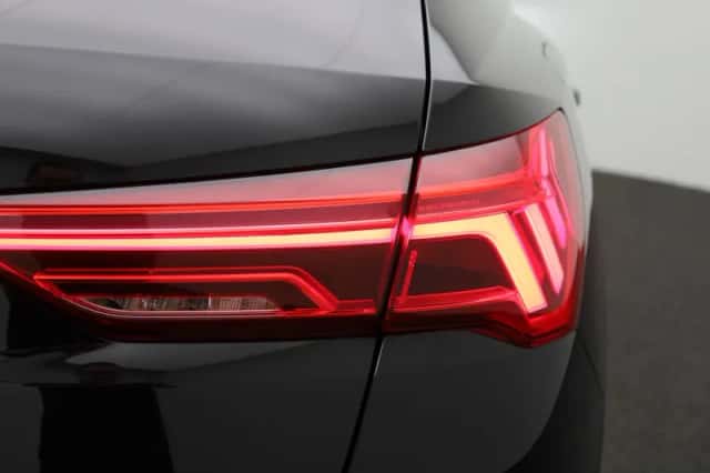 Audi Q3 (2023) thumbnail 8