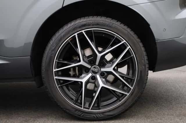 Audi Q3 (2025) thumbnail 13