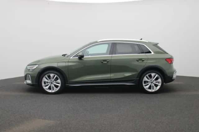 Audi A3 (2025) thumbnail 4