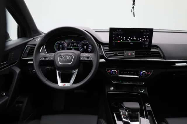 Audi Q5 (2025) thumbnail 8