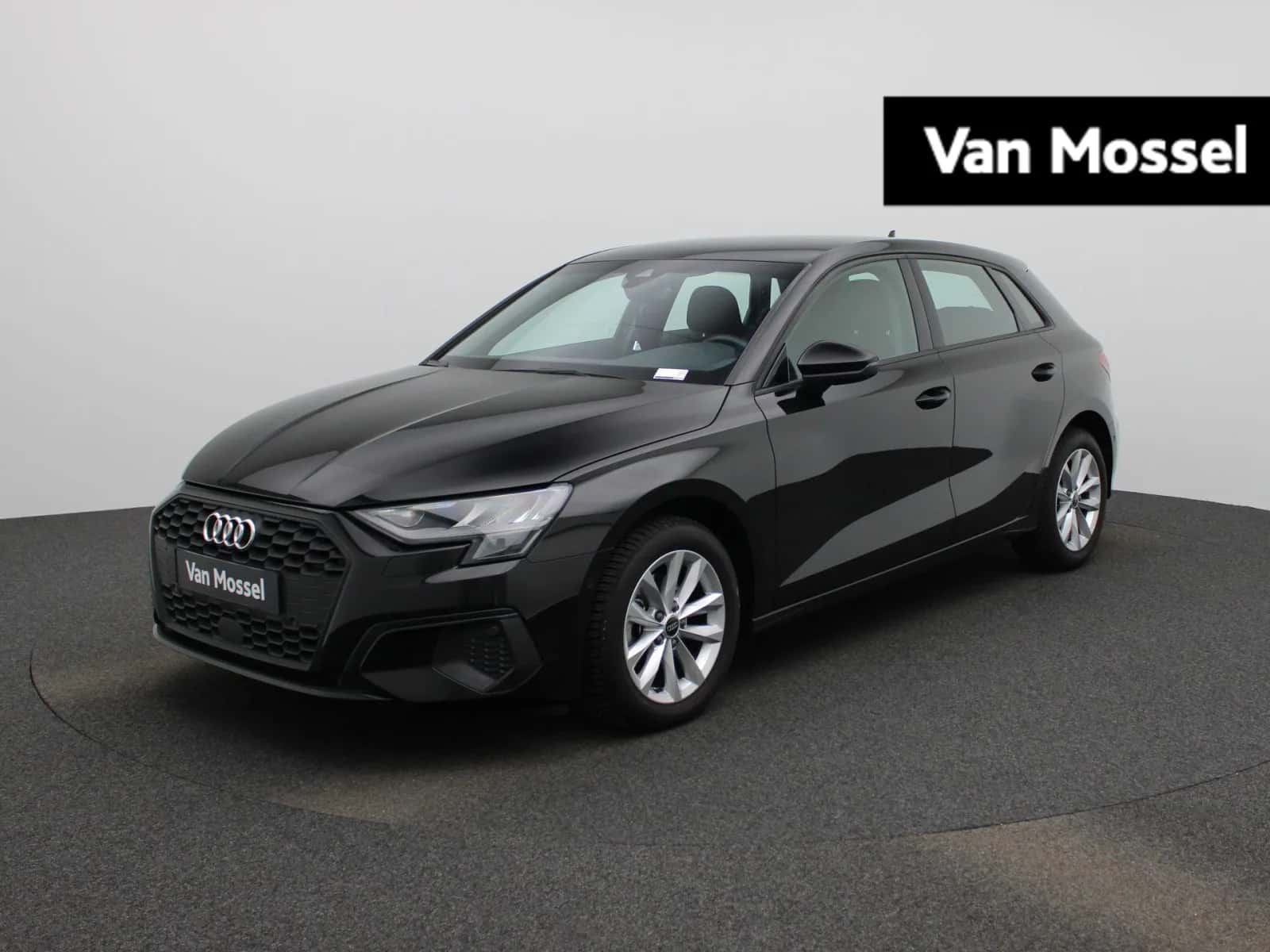 Audi A3 (2024) — foto 1