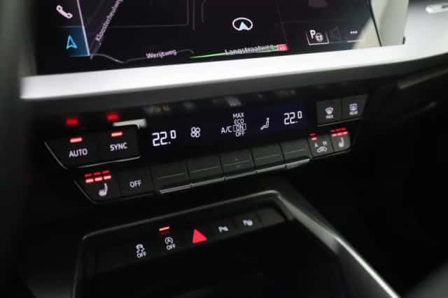 Audi A3 (2024) thumbnail 16