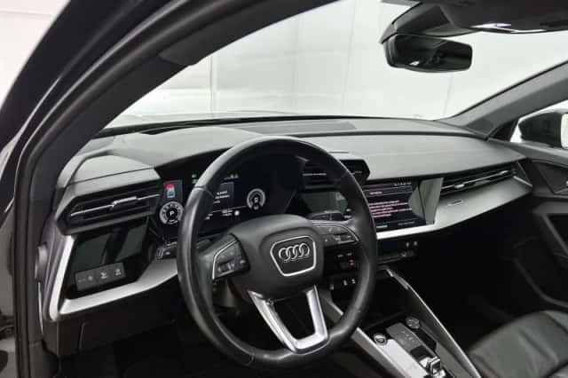Audi A3 (2023) thumbnail 14
