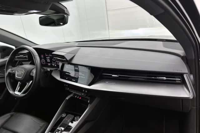 Audi A3 (2023) thumbnail 18
