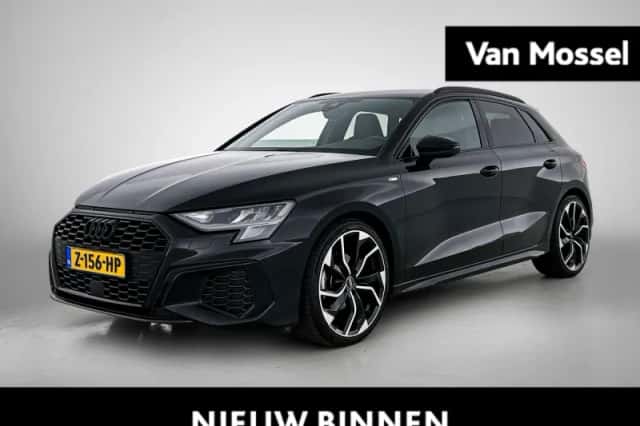 Audi A3 (2023) thumbnail 1