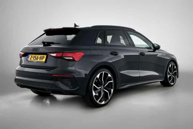 Audi A3 (2023) thumbnail 5