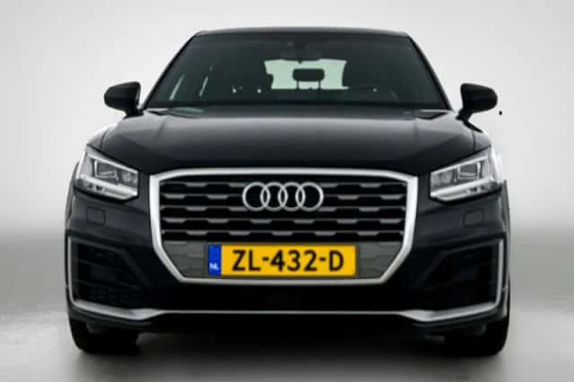 Audi Q2 (2019) thumbnail 2