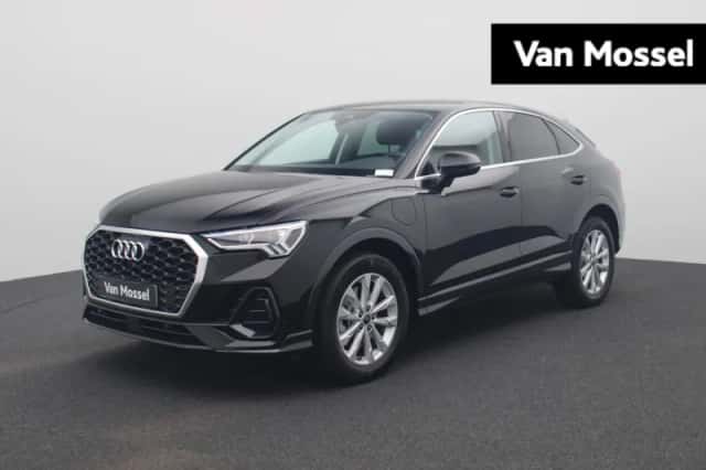Audi Q3 (2024) thumbnail 1