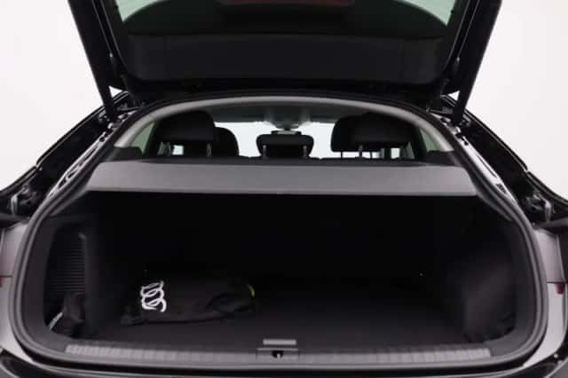 Audi Q3 (2024) thumbnail 12