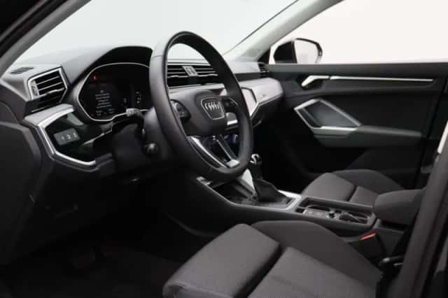 Audi Q3 (2024) thumbnail 29