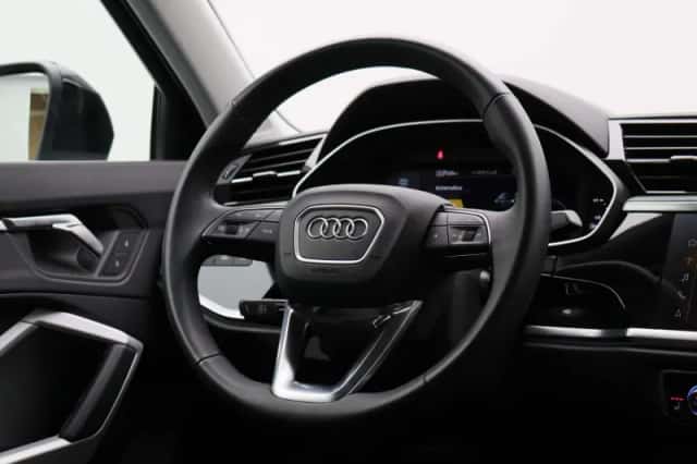 Audi Q3 (2024) thumbnail 34