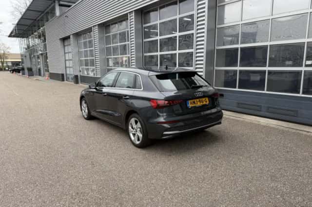 Audi A3 (2025) thumbnail 2