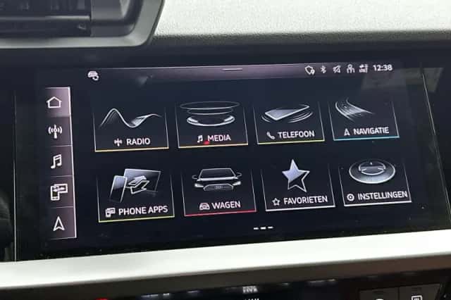 Audi A3 (2022) thumbnail 16