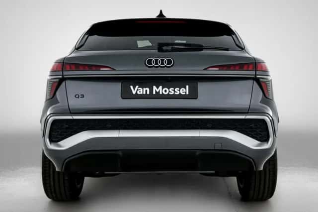Audi Q3 (2026) thumbnail 3
