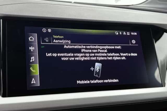 Audi Q4 e-tron (2024) thumbnail 12