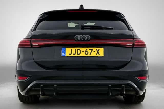 Audi A6 (2025) thumbnail 4