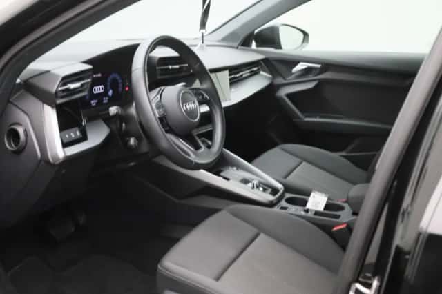 Audi A3 (2024) thumbnail 29
