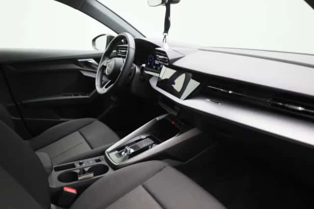 Audi A3 (2024) thumbnail 31