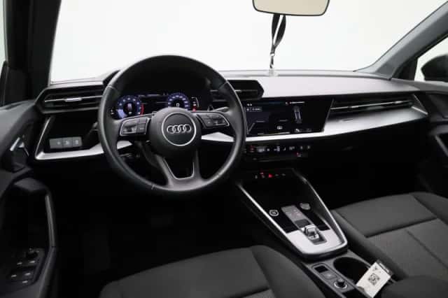 Audi A3 (2024) thumbnail 8
