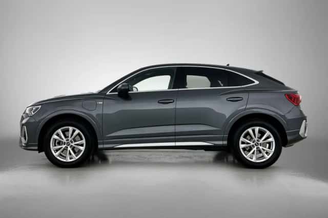 Audi Q3 (2025) thumbnail 3