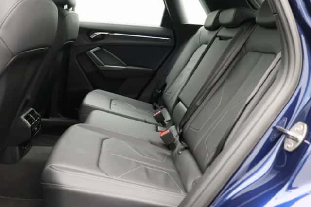 Audi Q3 (2023) thumbnail 14