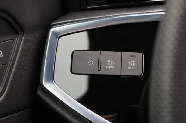 Audi Q3 (2023) thumbnail 26