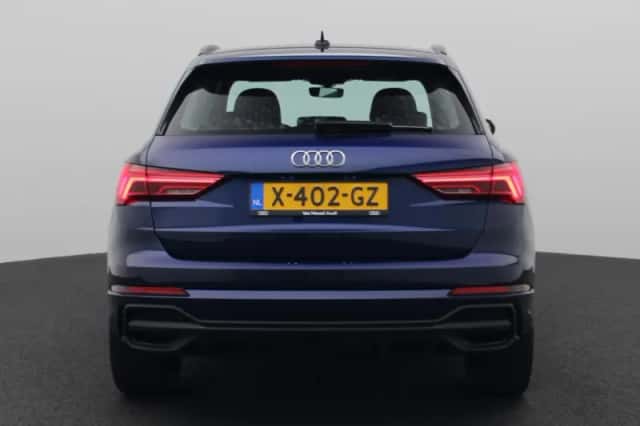 Audi Q3 (2023) thumbnail 5