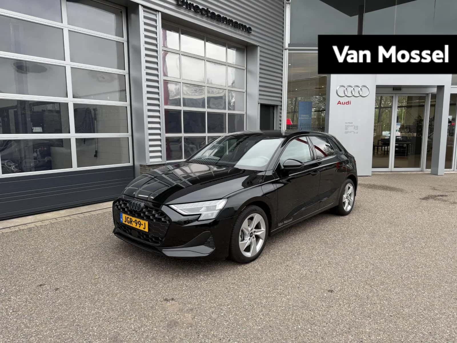 Audi A3 (2025) — foto 1