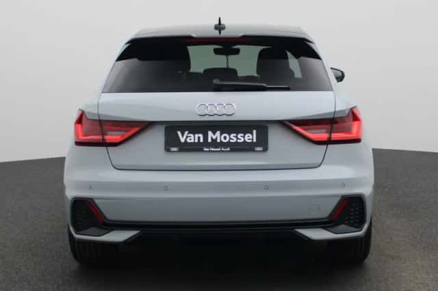 Audi A1 (2025) thumbnail 5