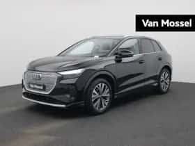 Audi Q4 e-tron thumbnail 1