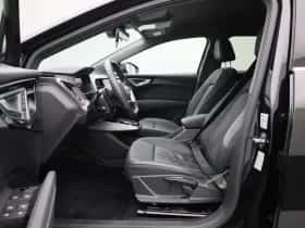 Audi Q4 e-tron thumbnail 11