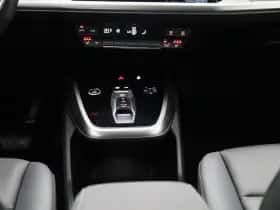 Audi Q4 e-tron thumbnail 10