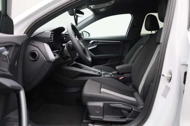 Audi A3 (2025) thumbnail 11