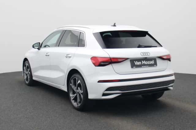 Audi A3 (2025) thumbnail 3