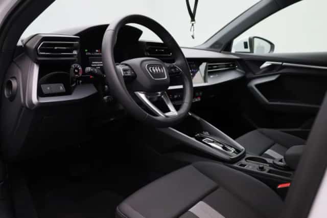 Audi A3 (2025) thumbnail 33