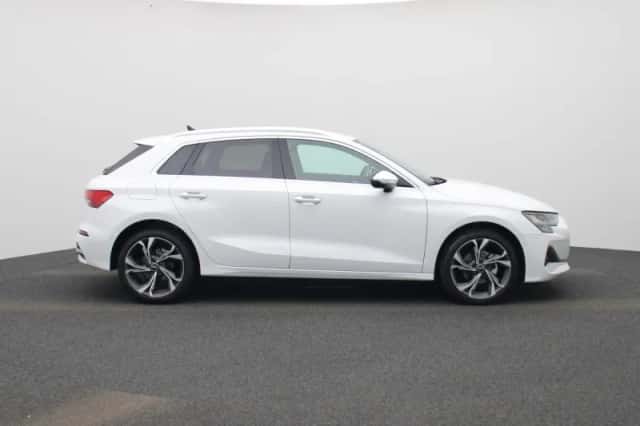 Audi A3 (2025) thumbnail 6