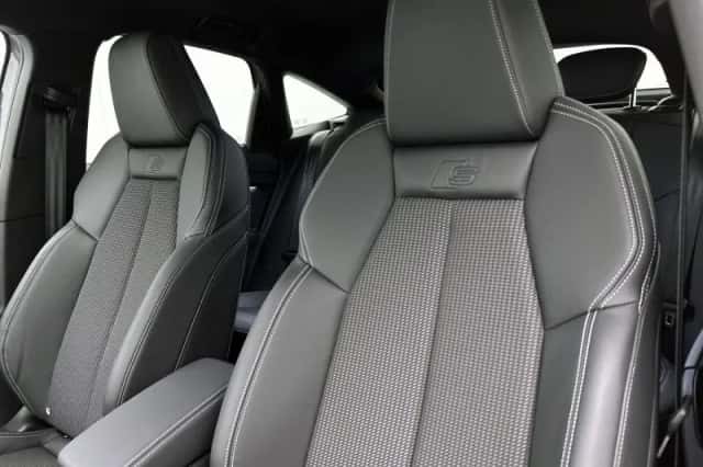 Audi Q4 (2025) thumbnail 11