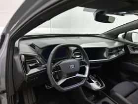 Audi Q4 thumbnail 12