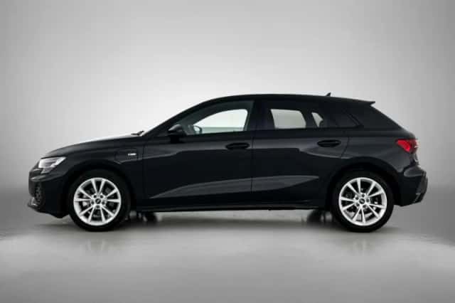 Audi A3 (2025) thumbnail 3