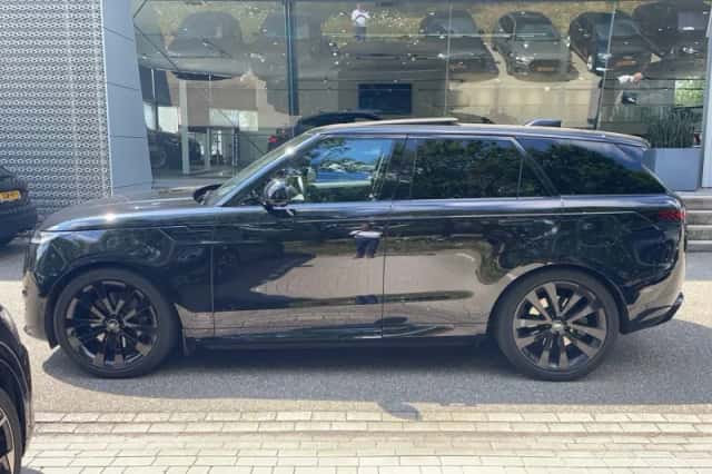Land Rover Range Rover Sport (2024) thumbnail 4