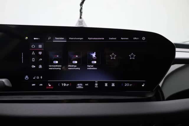 Audi Q6 e-tron (2025) thumbnail 31