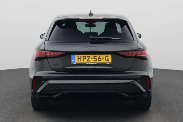 Audi A3 (2025) thumbnail 5