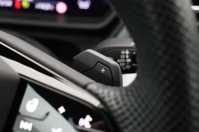 Audi Q4 e-tron (2024) thumbnail 28