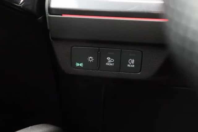 Audi Q4 e-tron (2024) thumbnail 29